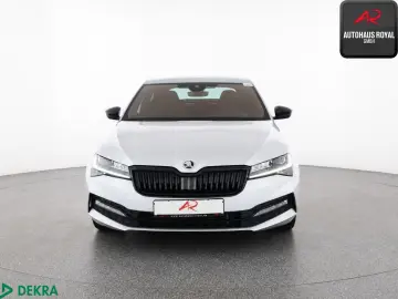 SKODA Superb Lim. 2.0 TDI SPORTLINE