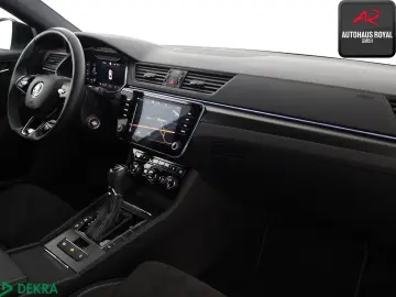 SKODA Superb Lim. 2.0 TDI SPORTLINE