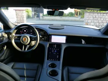 PORSCHE Taycan 4S Performance Plus   ACC Wärmepumpe 20