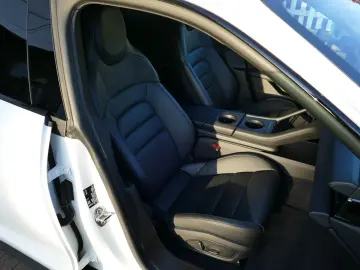 PORSCHE Taycan 4S Performance Plus   ACC Wärmepumpe 20