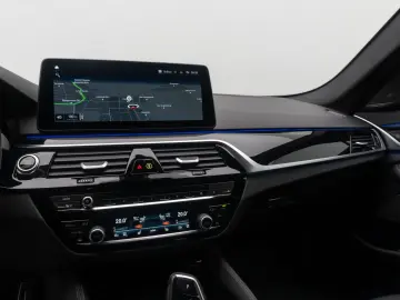 BMW 540d xD M Sport Pro DAB HUD Kamera Laser H K 20