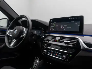 BMW 540d xD M Sport Pro DAB HUD Kamera Laser H K 20