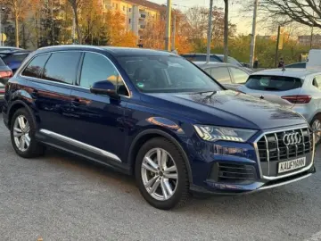 AUDI Q7 55 TFSI quattro 7-Sitzer