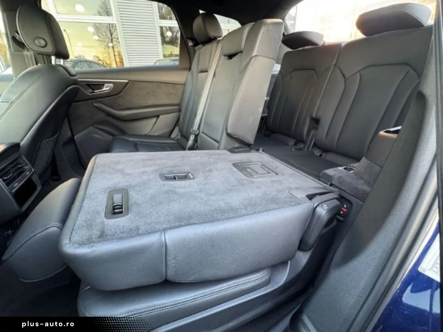 AUDI Q7 55 TFSI quattro 7-Sitzer