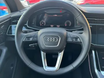 AUDI Q7 55 TFSI quattro 7-Sitzer