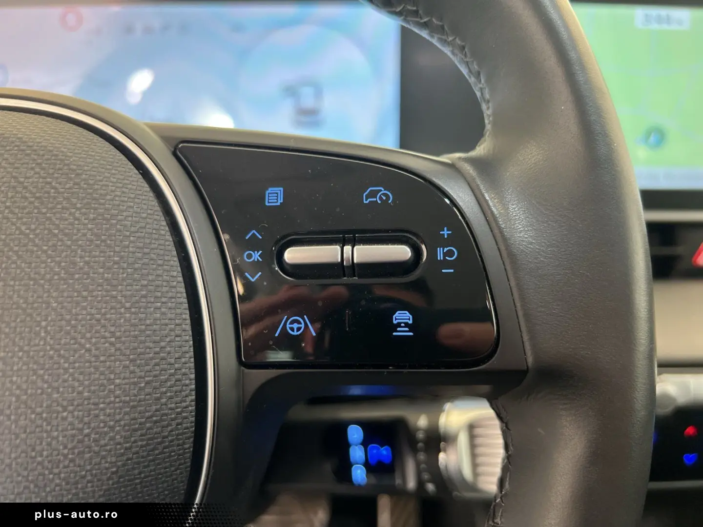 HYUNDAI Ioniq 5 77 Uniq 360 HUD BOSE SITZKLIMA LED ACC D