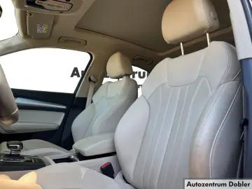 AUDI Q5 Sportback S line 40 TDI quattro  S Navi