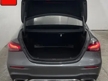 MERCEDES-BENZ E 400 d 4M AMG SPORT 20Z STANDHEIZUNG KAMERA