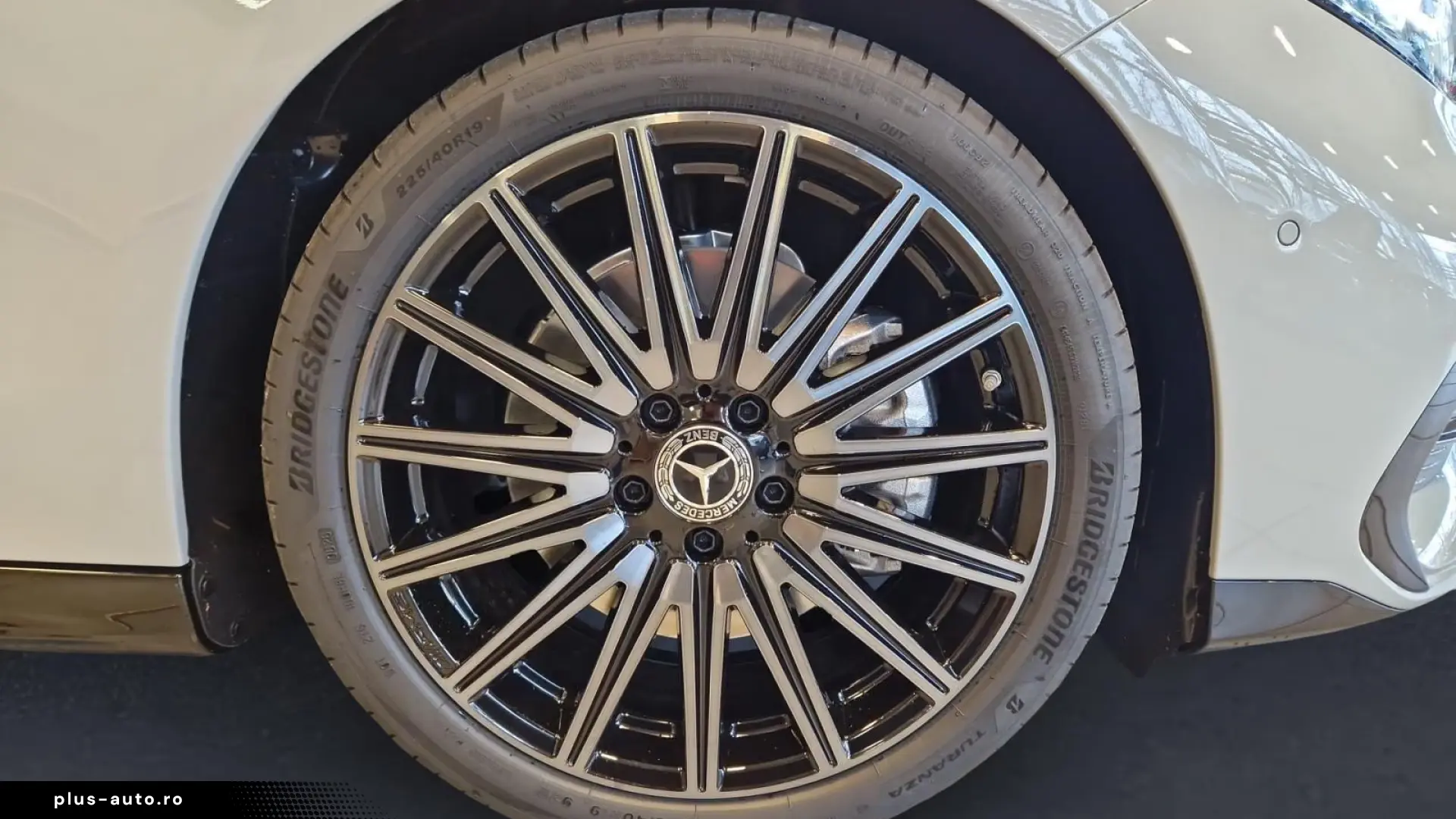 Mercedes-Benz CLA 200 4M AMG BURMESTER HUD PANO