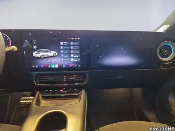 Mercedes-Benz CLA 200 4M AMG BURMESTER HUD PANO