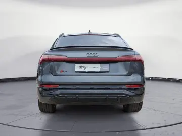 AUDI Q8 Sportback S line 50 e-tron