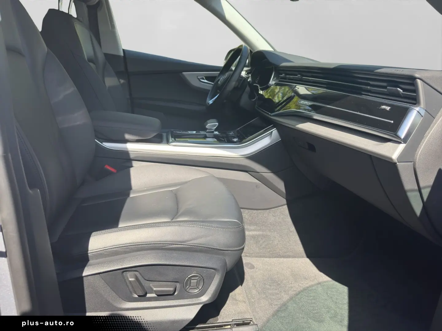 AUDI Q8 55 TFSI
