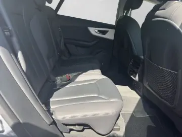 AUDI Q8 55 TFSI