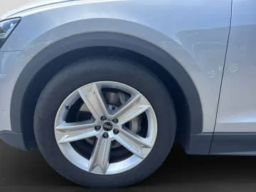 AUDI Q8 55 TFSI