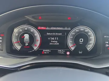 AUDI Q8 55 TFSI