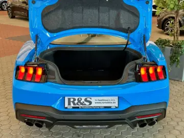 FORD Mustang Fastback 5.0 V8 GT Automatik Kamera B&O