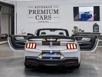 FORD Mustang Dark Horse S650 Look Tüv Neu 1.Hand