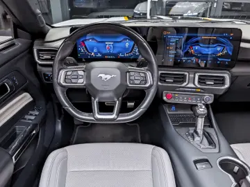 FORD Mustang Dark Horse S650 Look Tüv Neu 1.Hand