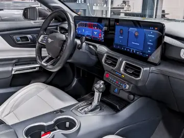 FORD Mustang Dark Horse S650 Look Tüv Neu 1.Hand