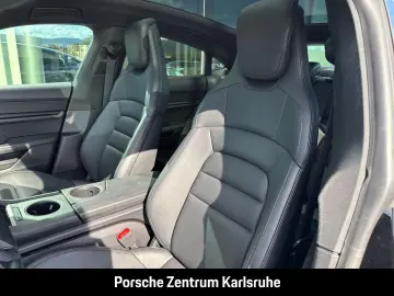 PORSCHE Taycan Head-Up Abstandstempomat 20-Zoll PASM