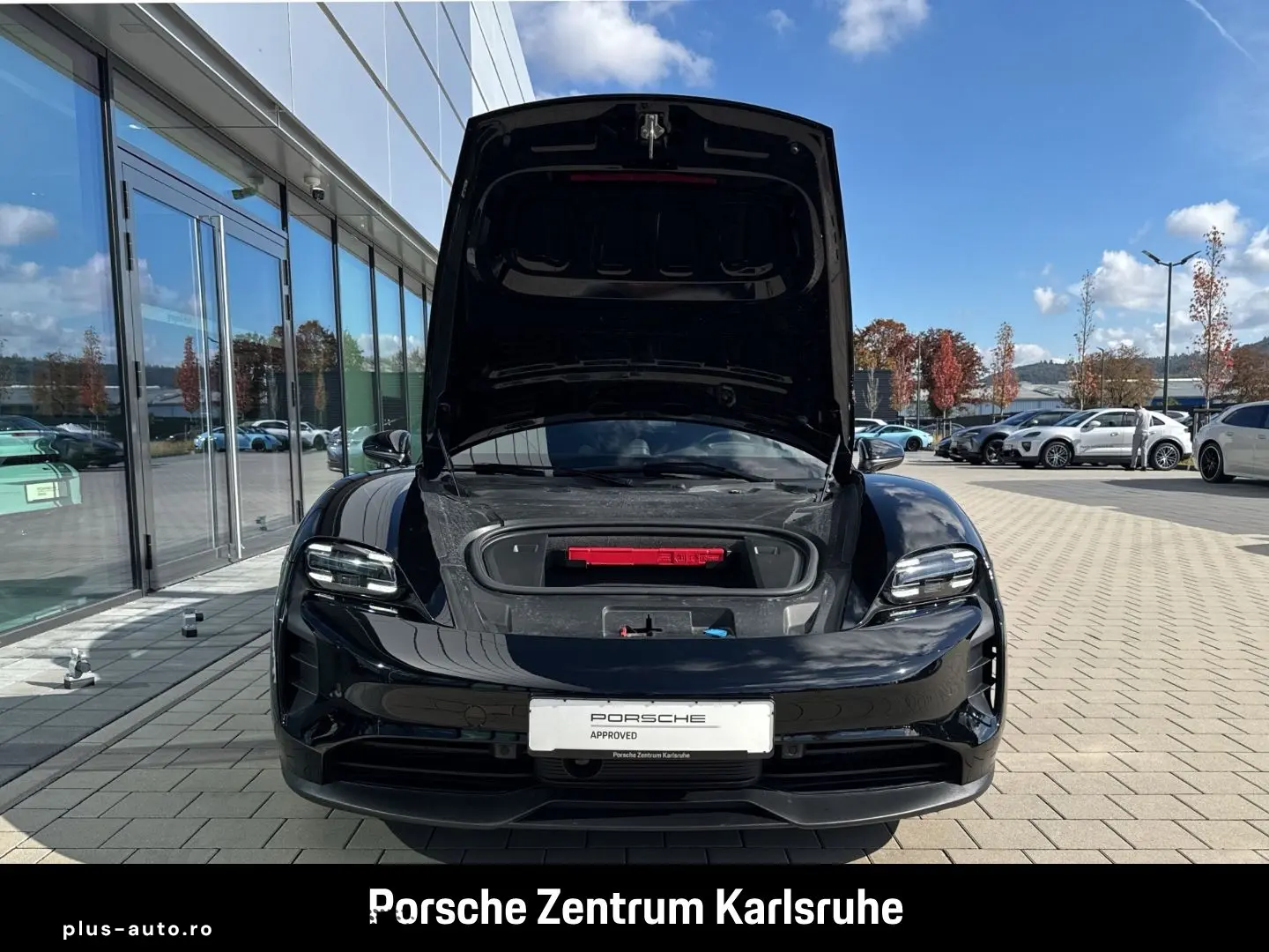 PORSCHE Taycan Head-Up Abstandstempomat 20-Zoll PASM