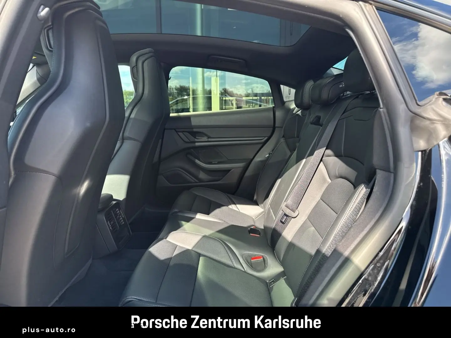 PORSCHE Taycan Head-Up Abstandstempomat 20-Zoll PASM