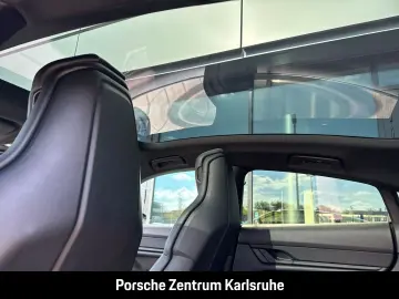 PORSCHE Taycan Head-Up Abstandstempomat 20-Zoll PASM