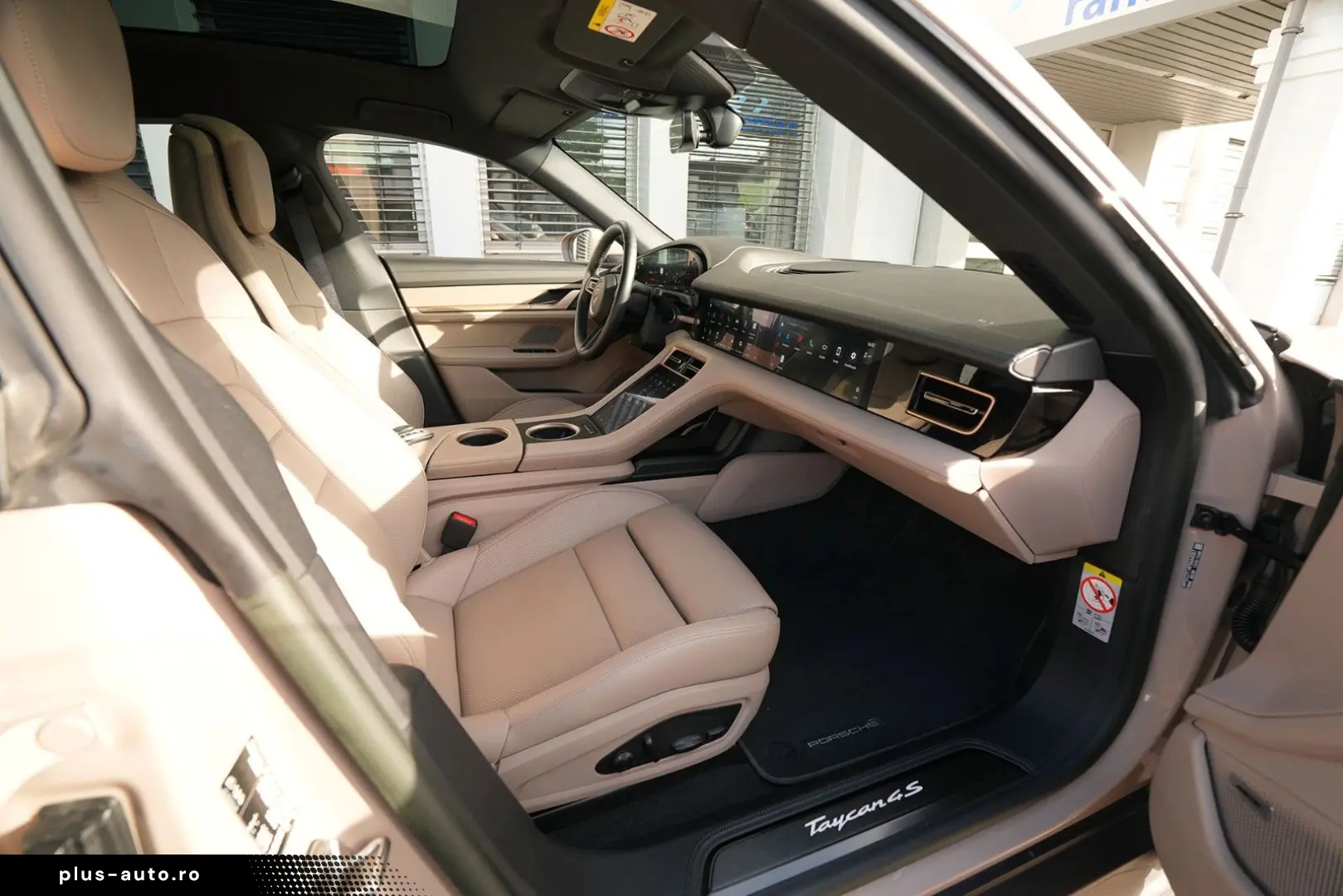 PORSCHE Taycan 4S Cross Turismo COFFEEBEIGE-LEDER BEIGE