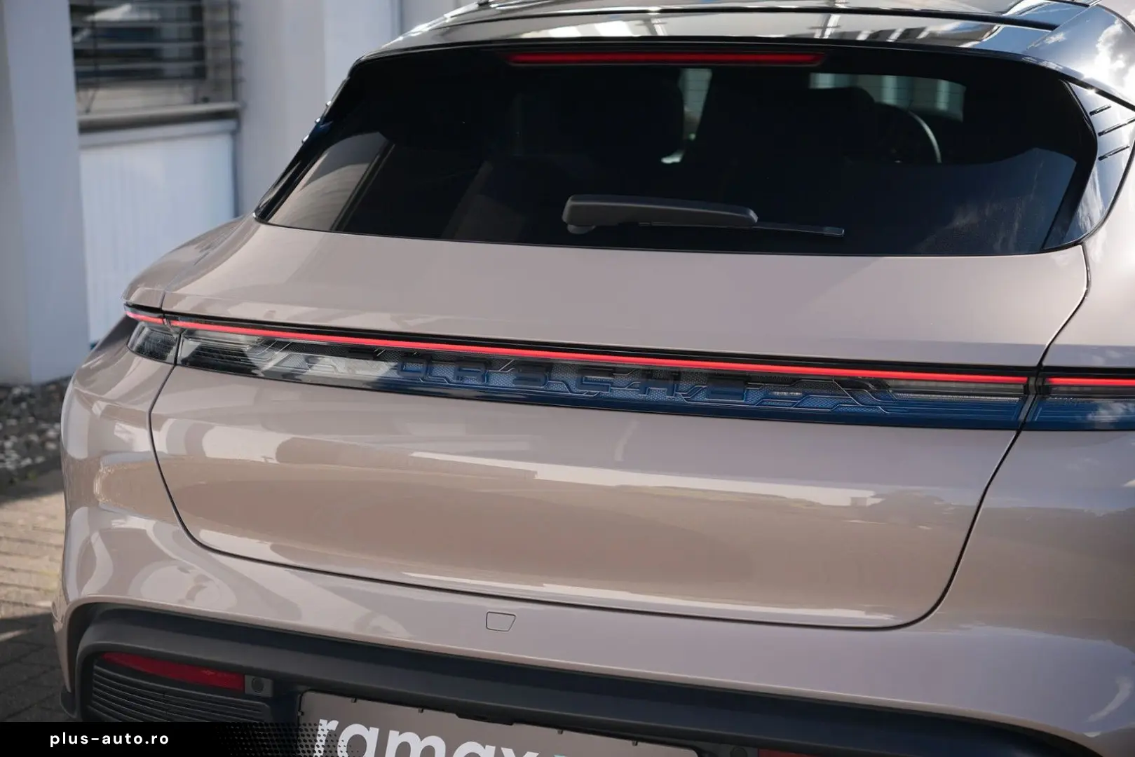 PORSCHE Taycan 4S Cross Turismo COFFEEBEIGE-LEDER BEIGE