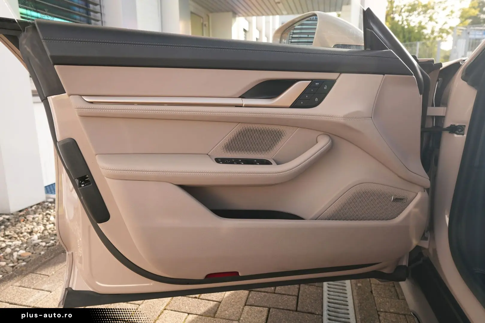 PORSCHE Taycan 4S Cross Turismo COFFEEBEIGE-LEDER BEIGE