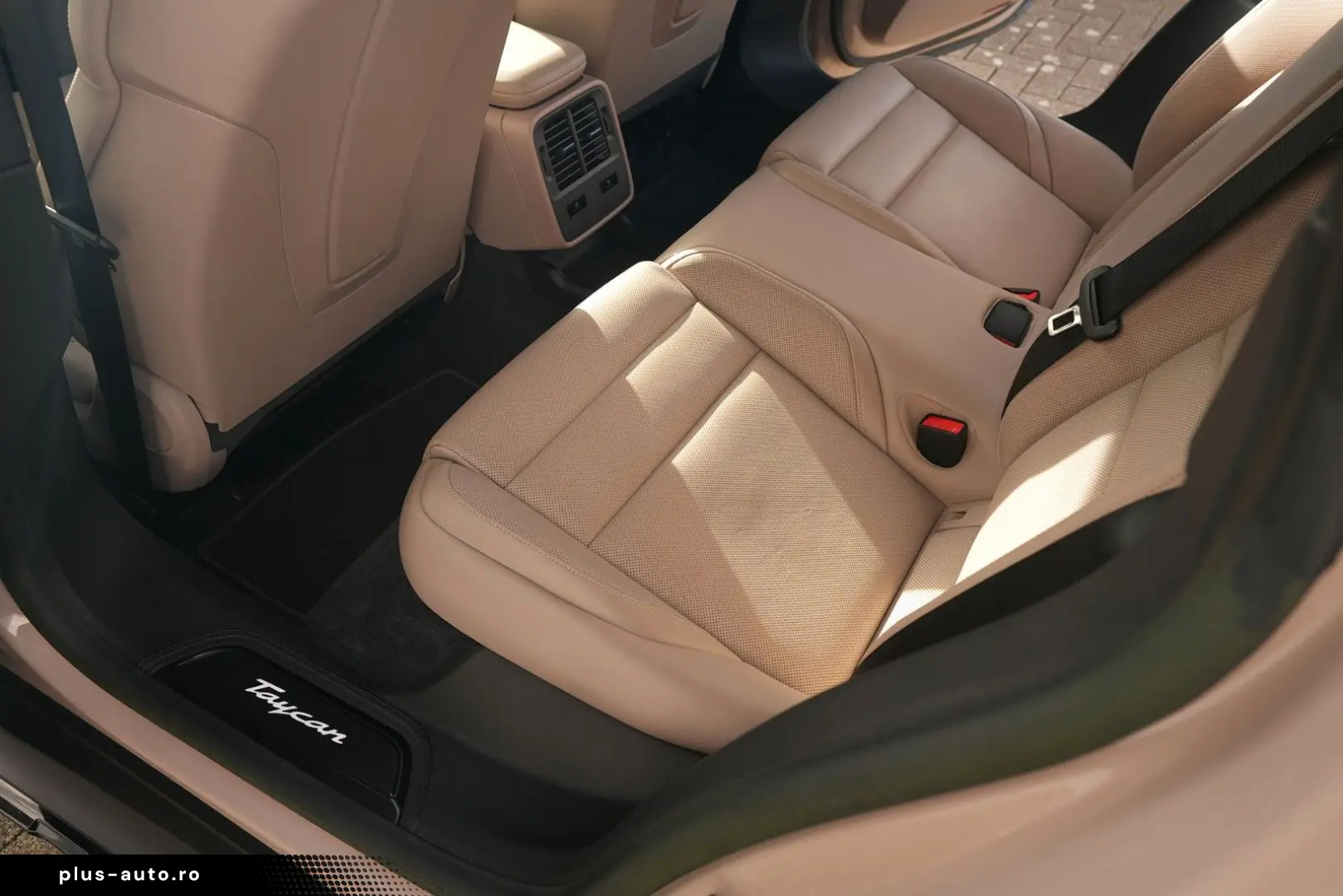 PORSCHE Taycan 4S Cross Turismo COFFEEBEIGE-LEDER BEIGE