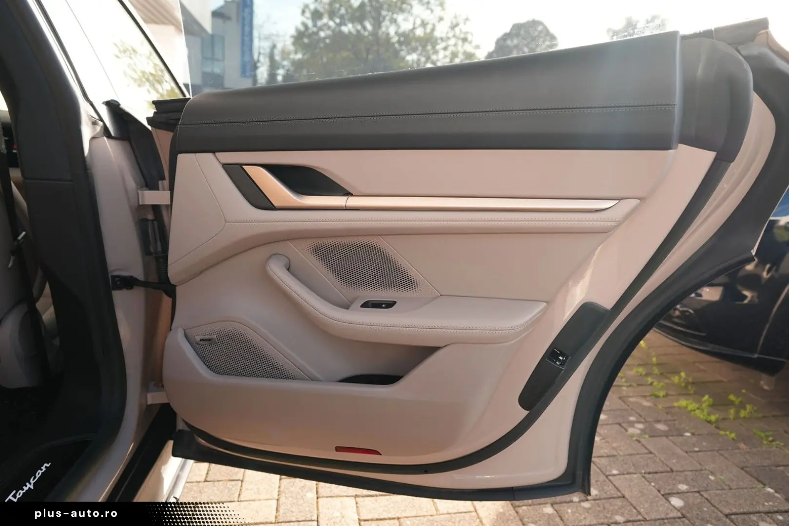 PORSCHE Taycan 4S Cross Turismo COFFEEBEIGE-LEDER BEIGE