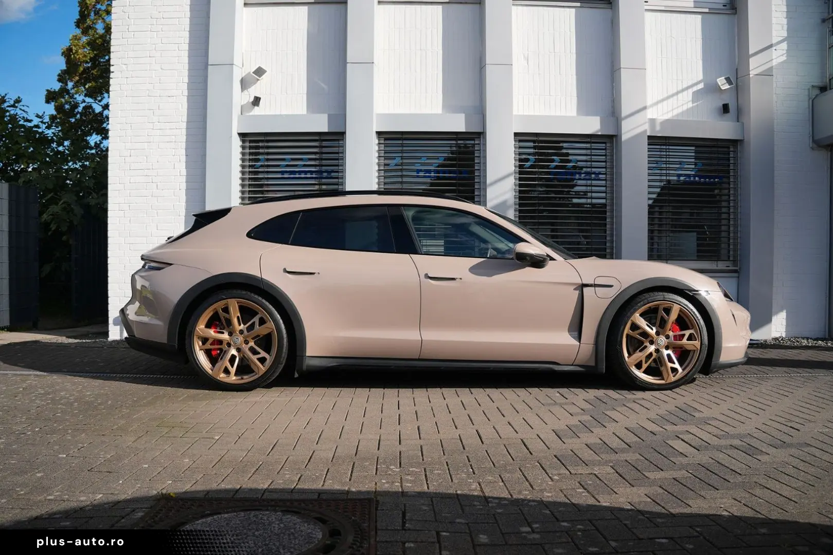 PORSCHE Taycan 4S Cross Turismo COFFEEBEIGE-LEDER BEIGE