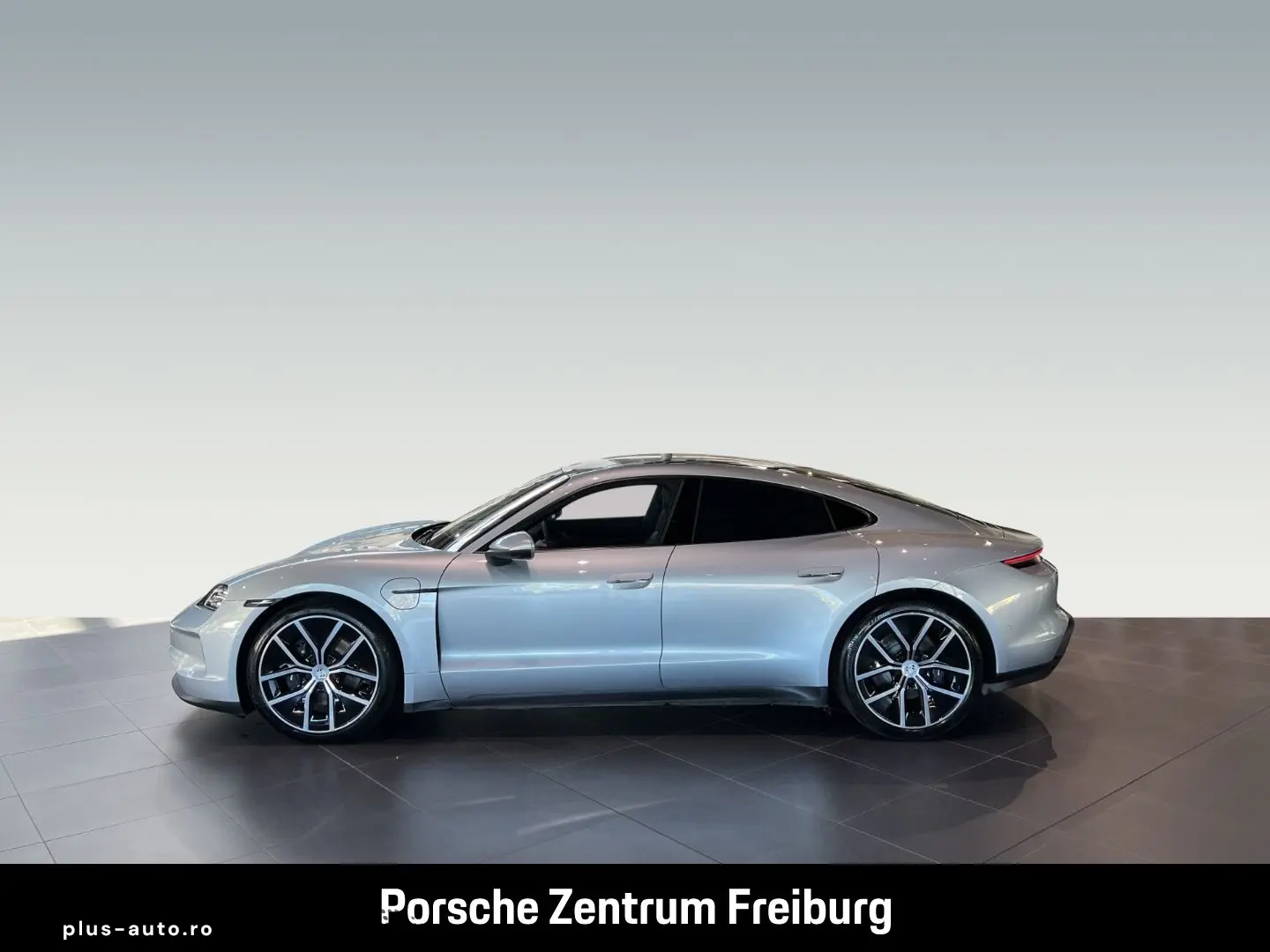 PORSCHE Taycan 4 Surround-View BOSE 21-Zoll Panoramadach