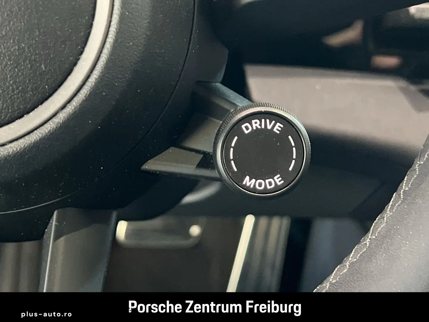 PORSCHE Taycan 4 Surround-View BOSE 21-Zoll Panoramadach