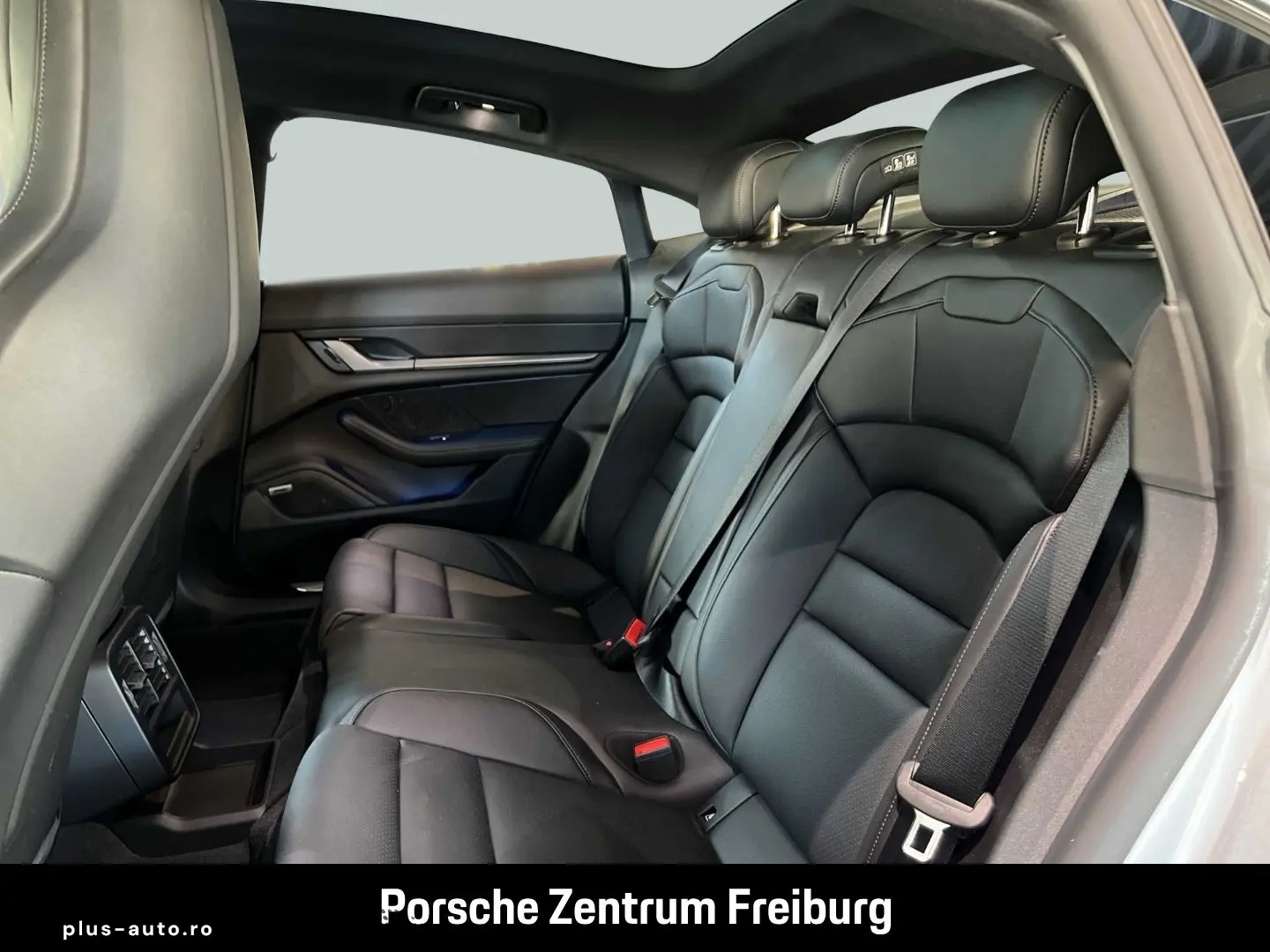 PORSCHE Taycan 4 Surround-View BOSE 21-Zoll Panoramadach