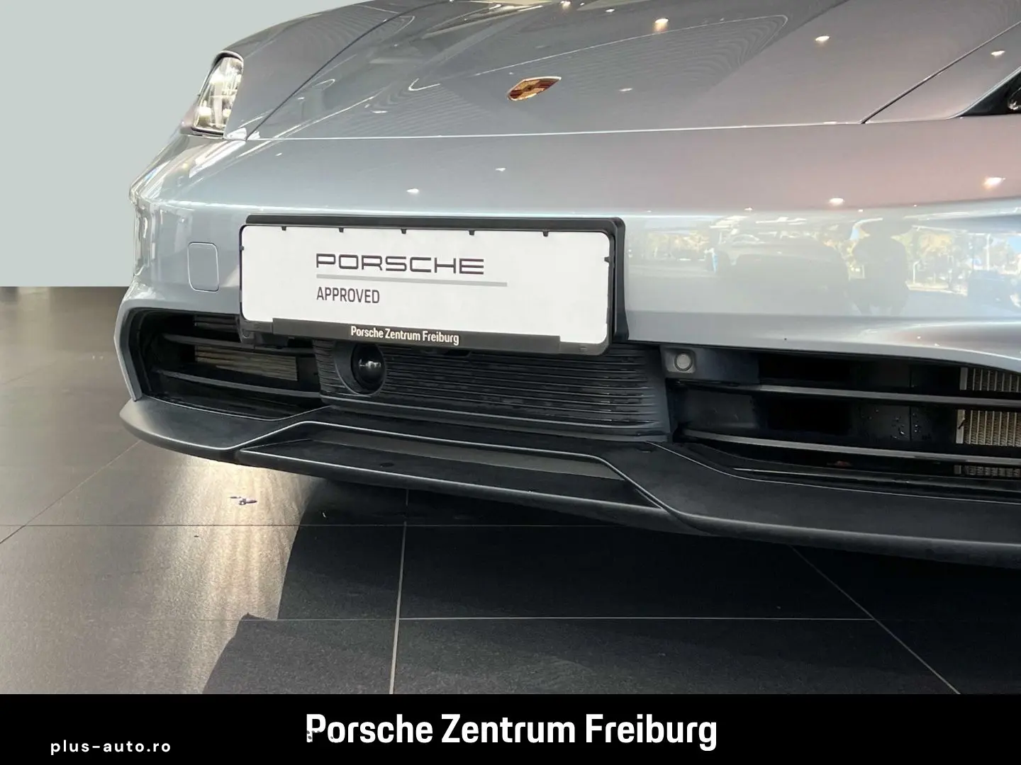 PORSCHE Taycan 4 Surround-View BOSE 21-Zoll Panoramadach