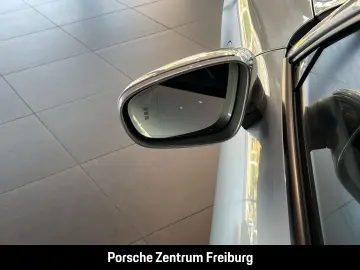 PORSCHE Taycan 4 Surround-View BOSE 21-Zoll Panoramadach