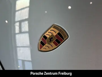 PORSCHE Taycan 4 Surround-View BOSE 21-Zoll Panoramadach