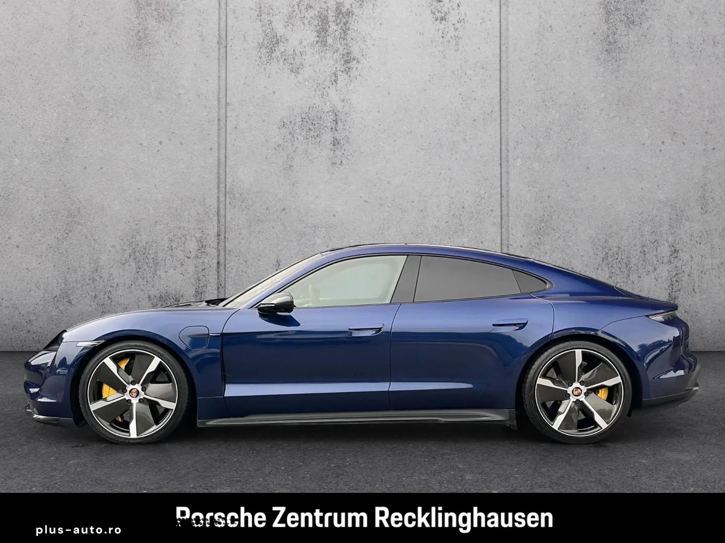 PORSCHE Taycan Turbo S Burmester Surround View LED-Matri