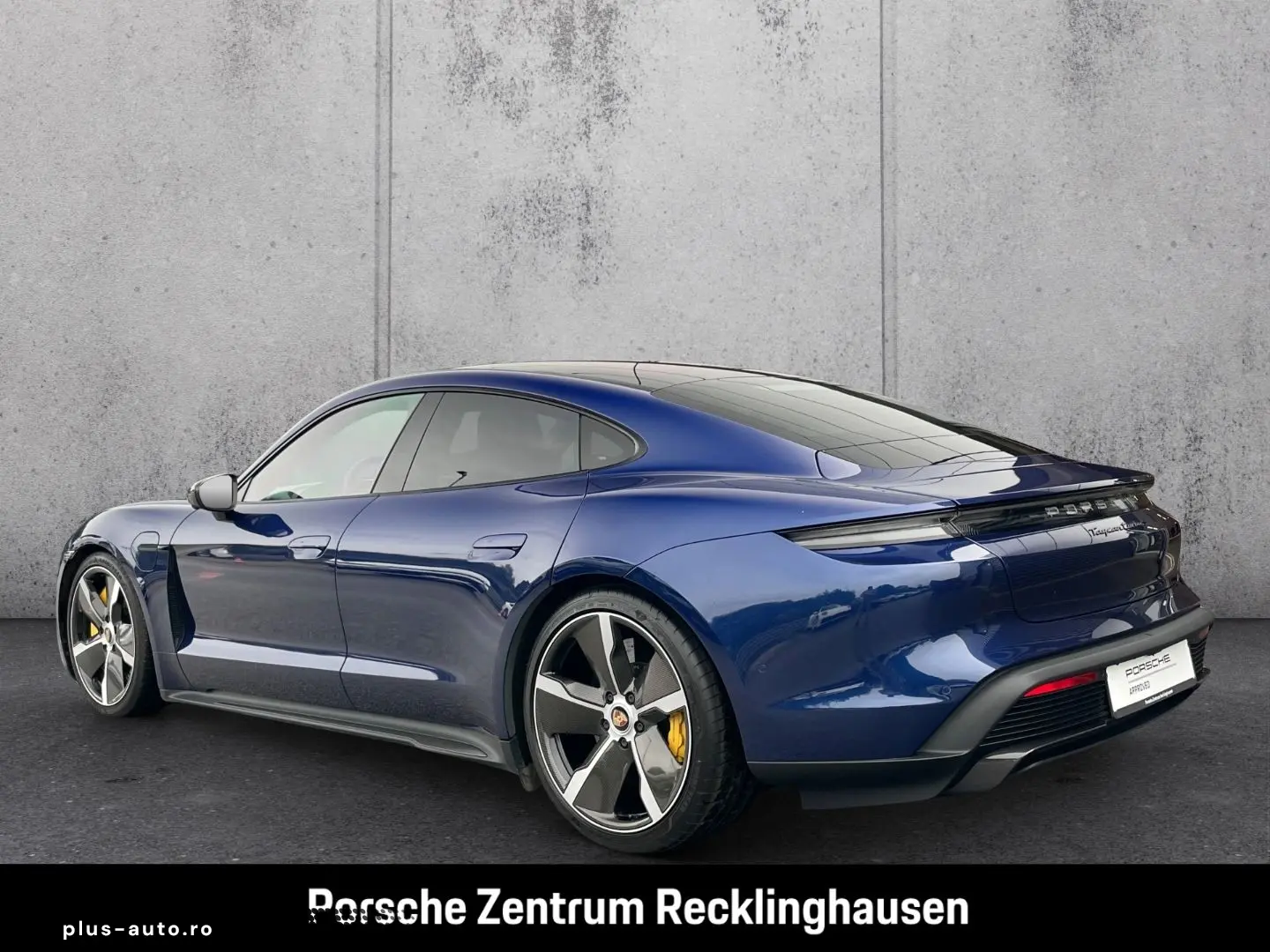 PORSCHE Taycan Turbo S Burmester Surround View LED-Matri