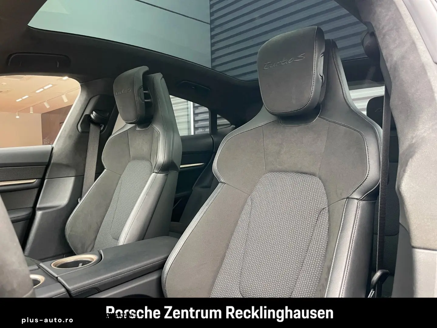 PORSCHE Taycan Turbo S Burmester Surround View LED-Matri