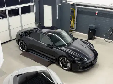 PORSCHE Taycan 4S Perf.  21  Chrono ACC 360 Cam BOSE