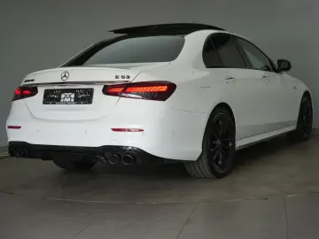MERCEDES-BENZ E 53 AMG 4Matic  Speedshift Leder Burm…