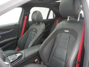 MERCEDES-BENZ E 53 AMG 4Matic  Speedshift Leder Burm…