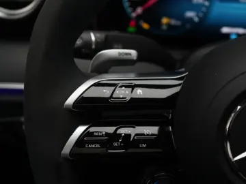 MERCEDES-BENZ E 53 AMG 4Matic  Speedshift Leder Burm…