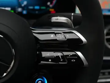 MERCEDES-BENZ E 53 AMG 4Matic  Speedshift Leder Burm…