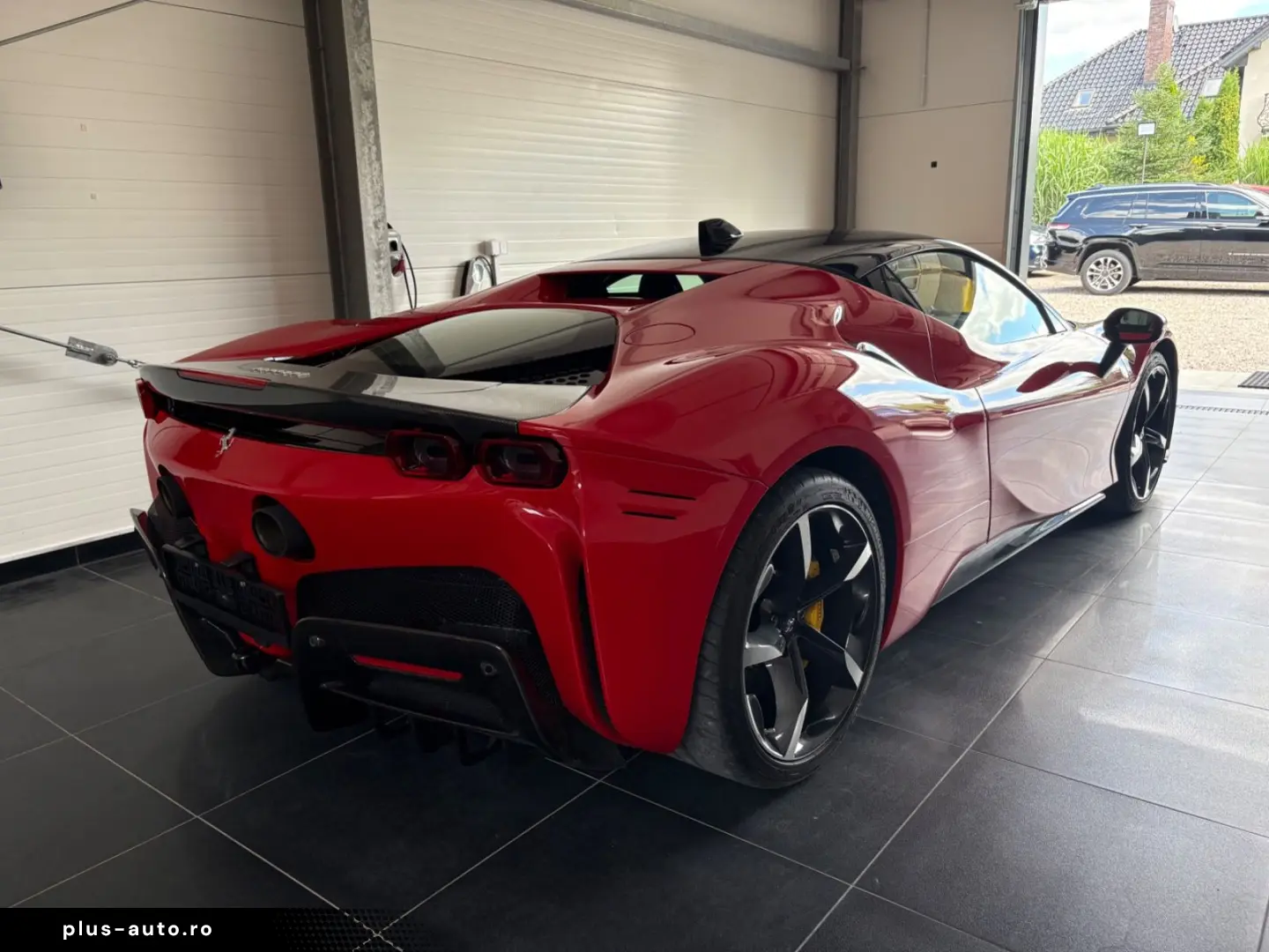 FERRARI SF90 stradale