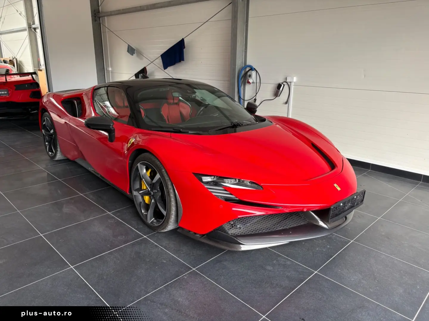 FERRARI SF90 stradale