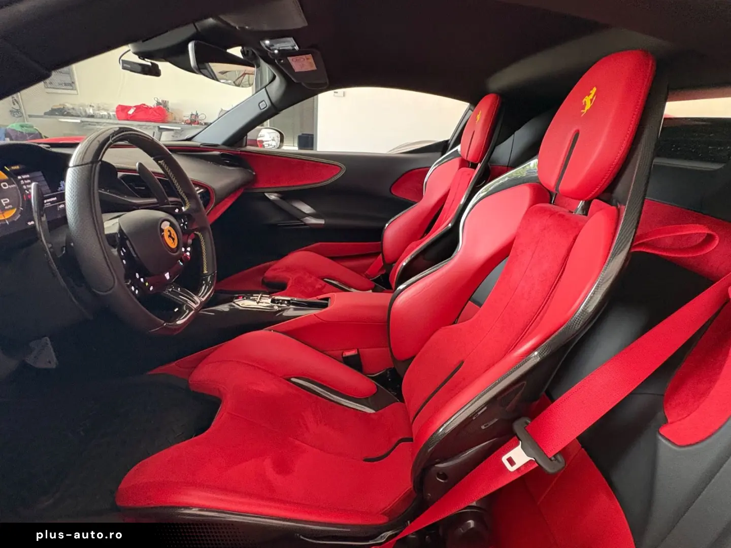 FERRARI SF90 stradale